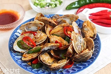 文蛤下酒嗎？文蛤能和酒一起吃嗎？