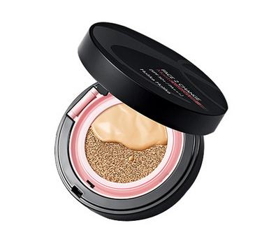 氣墊是粉底液?jiǎn)幔繗鈮|和粉底液是一個(gè)東西嗎？