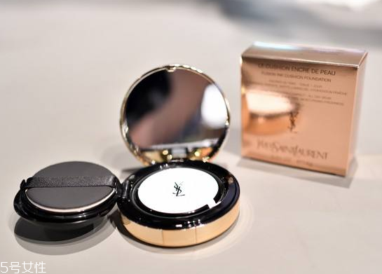 氣墊是干的還是濕的？氣墊都是濕的嗎？