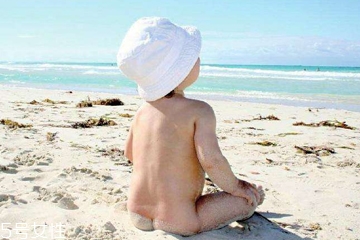 寶寶防曬霜怎么涂抹均勻 寶寶防曬霜拍打涂抹嗎 寶寶防曬霜怎么涂抹均勻 寶寶防曬霜拍打涂抹嗎