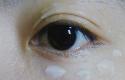 雅姿眼霜怎么樣？雅姿眼霜評(píng)測(cè)