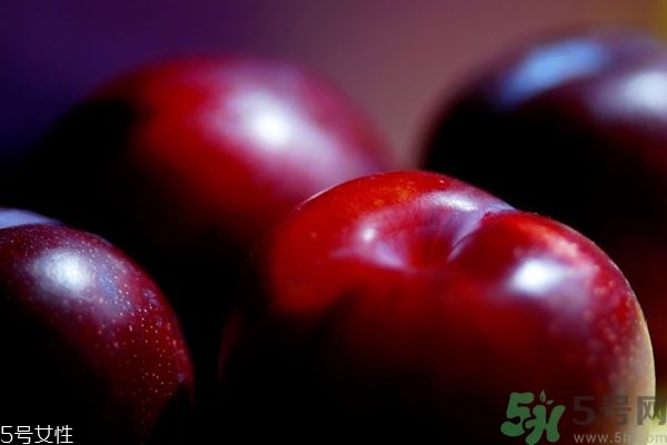 李子和灰子的區(qū)別？灰子的功效與作用