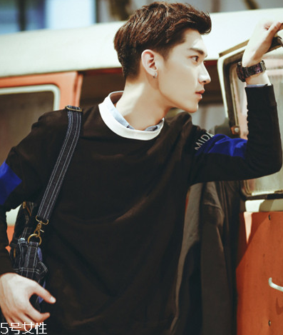 2022男生染什么顏色頭發(fā)好看 2022男生染發(fā)流行顏色 2022男生染什么顏色頭發(fā)好看 2022男生染發(fā)流行顏色