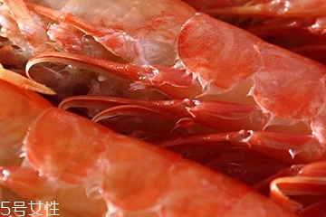 阿根廷紅蝦怎么洗？怎么把阿根廷紅蝦洗干凈？