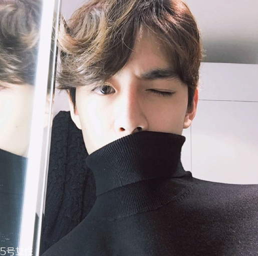 2018男生劉海發(fā)型有哪些 2018新款男生劉海發(fā)型 2018男生劉海發(fā)型有哪些 2018新款男生劉海發(fā)型