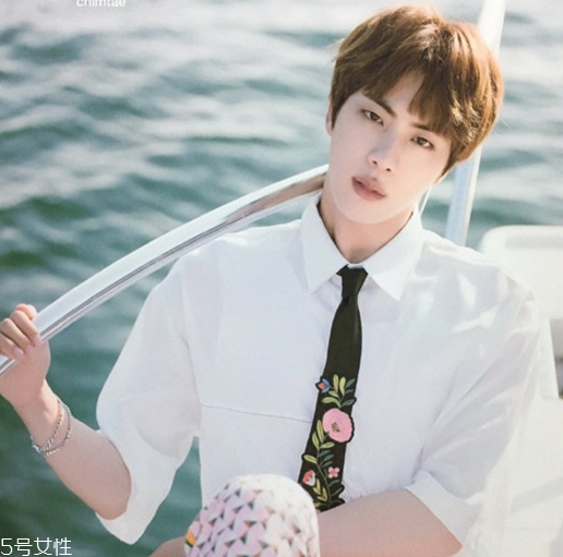 2018男生劉海發(fā)型有哪些 2018新款男生劉海發(fā)型 2018男生劉海發(fā)型有哪些 2018新款男生劉海發(fā)型