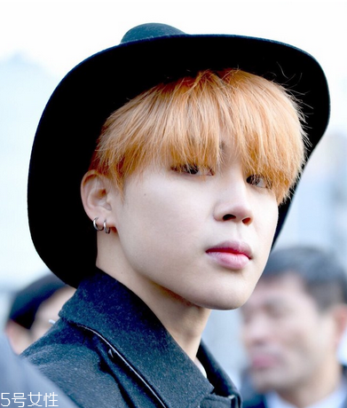 男生鍋蓋頭超帥發(fā)型 男生鍋蓋頭怎么留 男生鍋蓋頭超帥發(fā)型 男生鍋蓋頭怎么留