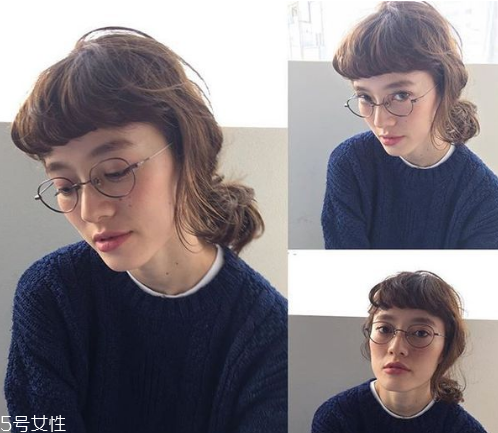 戴眼鏡的女生適合什么發(fā)型 女生戴眼鏡好看的發(fā)型 戴眼鏡的女生適合什么發(fā)型 女生戴眼鏡好看的發(fā)型