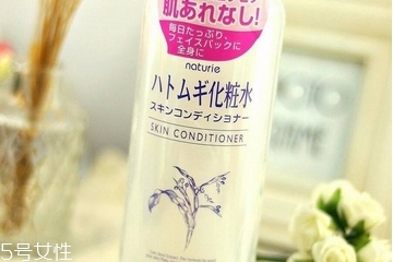 化妝水里有酒精好嗎？化妝水含酒精好不好？