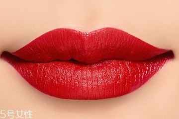 口紅對身體有什么危害？每天涂口紅有害處嗎？