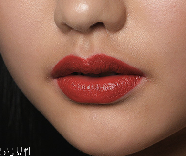 口紅對胎兒有影響嗎？涂口紅胎兒會畸形嗎？
