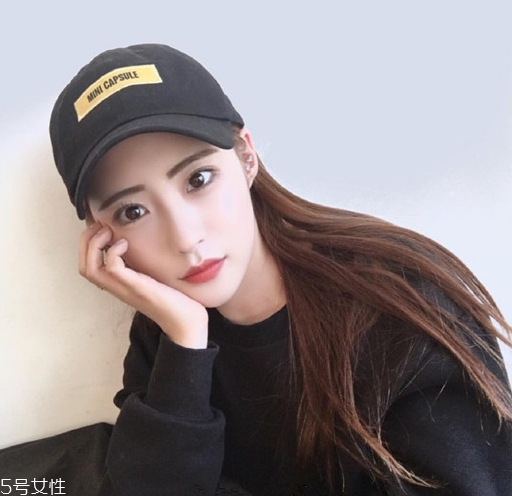 齊劉海怎么弄好看 2022年最流行的齊劉海 齊劉海怎么弄好看 2022年最流行的齊劉海