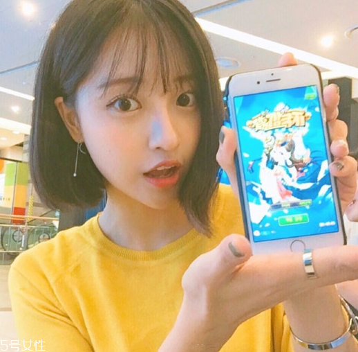 短發(fā)有劉海好看還是沒有劉海好看 短發(fā)有劉海發(fā)型圖片 短發(fā)有劉海好看還是沒有劉海好看 短發(fā)有劉海發(fā)型圖片