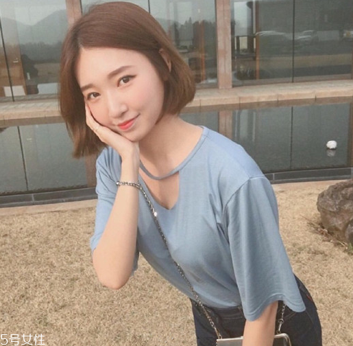 短發(fā)有劉海好看還是沒有劉海好看 短發(fā)有劉海發(fā)型圖片 短發(fā)有劉海好看還是沒有劉海好看 短發(fā)有劉海發(fā)型圖片