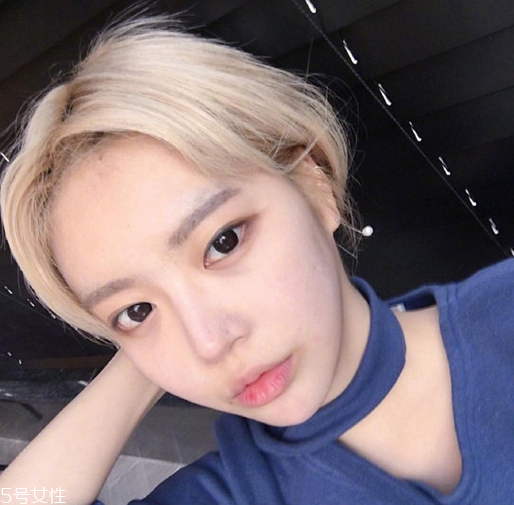 短發(fā)有劉海好看還是沒有劉海好看 短發(fā)有劉海發(fā)型圖片 短發(fā)有劉海好看還是沒有劉海好看 短發(fā)有劉海發(fā)型圖片