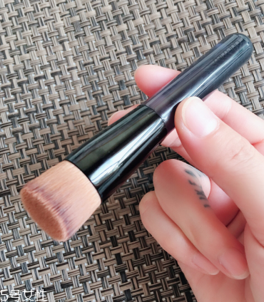 資生堂粉底刷多少錢 資生堂粉底刷131價格 資生堂粉底刷多少錢 資生堂粉底刷131價格