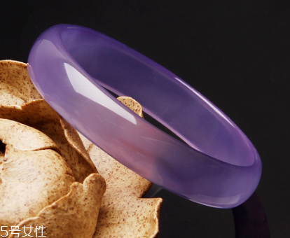 玉髓手鐲有什么好處？玉髓手鐲的功效