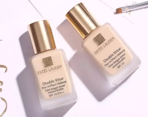 雅詩(shī)蘭黛氣墊有幾種 雅詩(shī)蘭黛氣墊大盤點(diǎn) 雅詩(shī)蘭黛氣墊有幾種 雅詩(shī)蘭黛氣墊大盤點(diǎn)