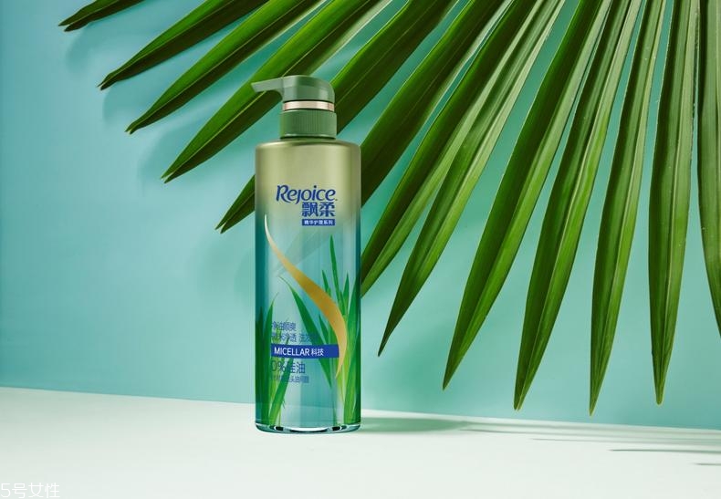 飄柔洗發(fā)水含硅油嗎？飄柔洗發(fā)水好用嗎？