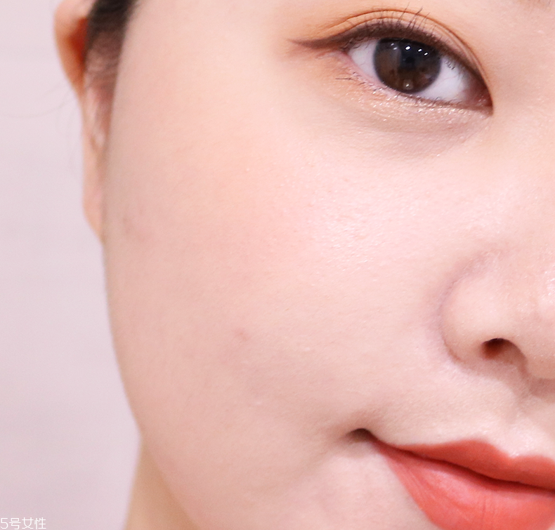 飛利浦潔面儀能卸妝嗎？飛利浦迷你潔面儀清潔力測(cè)試