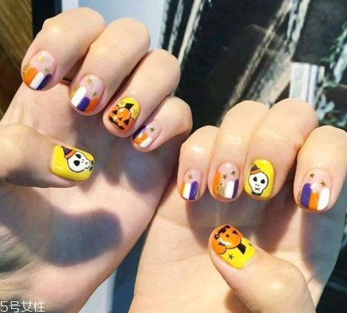 q版萬(wàn)圣節(jié)美甲怎么做？q版萬(wàn)圣節(jié)美甲教程