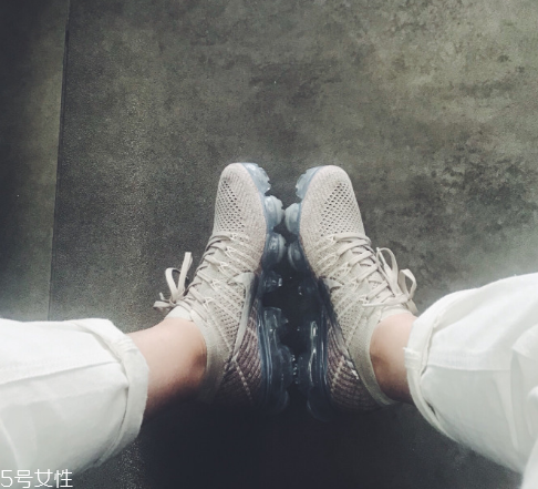 氣墊鞋可以水洗嗎？氣墊鞋用水洗好嗎？