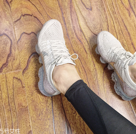 氣墊鞋適合爬山嗎？氣墊鞋可以爬山穿嗎？