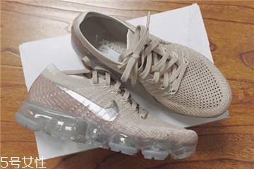 氣墊鞋適合爬山嗎？氣墊鞋可以爬山穿嗎？