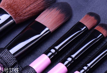 人造毛化妝刷怎么清洗？人造毛化妝刷用什么清洗？