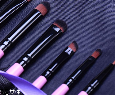 人造毛化妝刷怎么清洗？人造毛化妝刷用什么清洗？