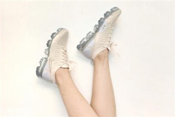 氣墊鞋適合跳遠嗎？跳遠穿氣墊鞋好嗎？