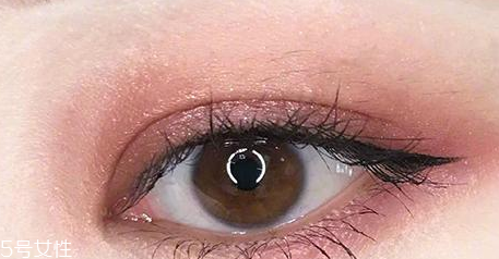 萬圣節(jié)喪尸眼妝怎么畫？萬圣節(jié)喪尸眼妝教程