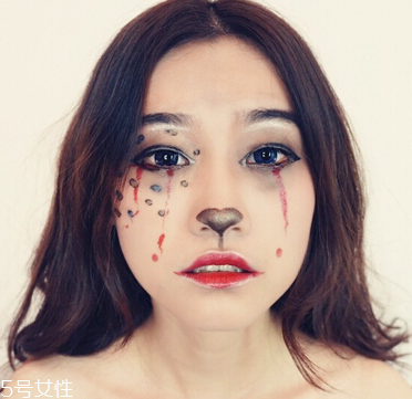 萬圣節(jié)蜘蛛眼妝怎么畫？2款蜘蛛眼妝詳細(xì)步驟