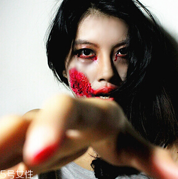 萬圣節(jié)蜘蛛眼妝怎么畫？2款蜘蛛眼妝詳細(xì)步驟