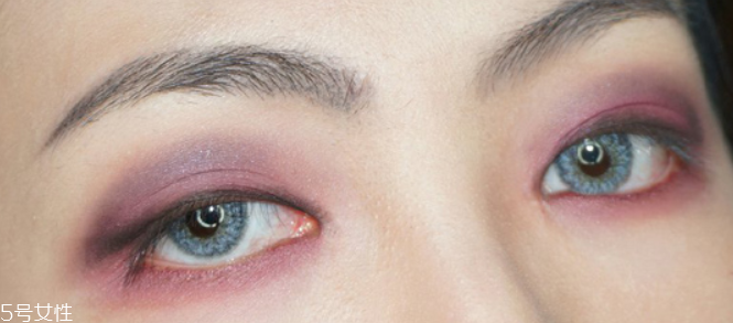萬圣節(jié)蜘蛛眼妝怎么畫？2款蜘蛛眼妝詳細(xì)步驟
