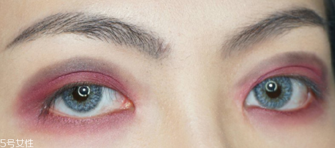 萬圣節(jié)蜘蛛眼妝怎么畫？2款蜘蛛眼妝詳細(xì)步驟