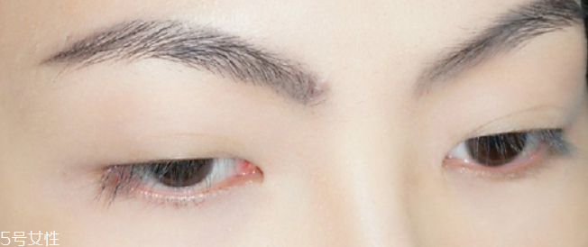 萬圣節(jié)蜘蛛眼妝怎么畫？2款蜘蛛眼妝詳細(xì)步驟