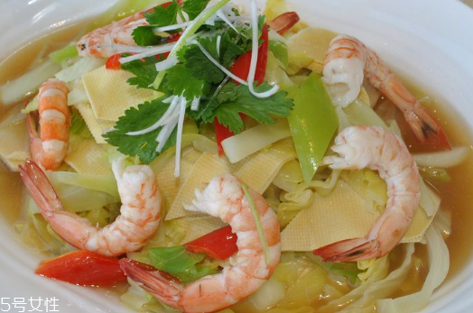 牛心菜能和蝦一起吃嗎？牛心菜和蝦的做法