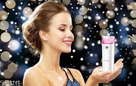 補水儀可以用爽膚水嗎 補水儀里面可以放爽膚水嗎 補水儀可以用爽膚水嗎 補水儀里面可以放爽膚水嗎