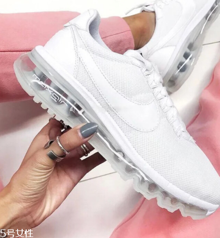 氣墊鞋穿起來什么感覺？氣墊鞋穿著舒服嗎？