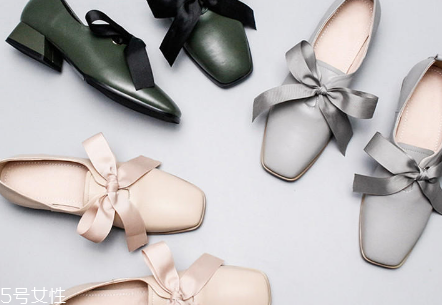 今年流行什么單鞋？今年最火的單鞋款式