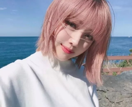 櫻桃粉發(fā)色是什么顏色？櫻桃粉發(fā)色圖片