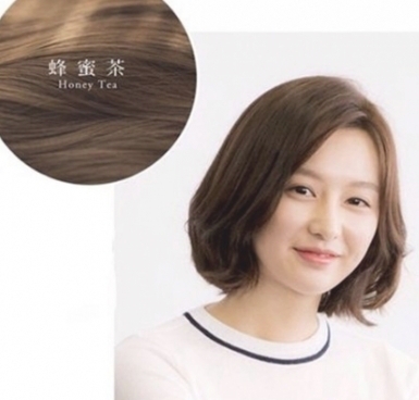 蜂蜜茶色配方 蜂蜜茶色頭發(fā)染發(fā)方法 蜂蜜茶色配方 蜂蜜茶色頭發(fā)染發(fā)方法