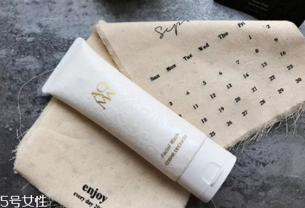 黛珂白檀新包裝怎么樣？黛珂白檀系列針對(duì)什么皮膚？