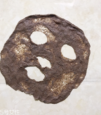 海藻面膜要洗嗎？海藻面膜敷完要洗臉嗎？