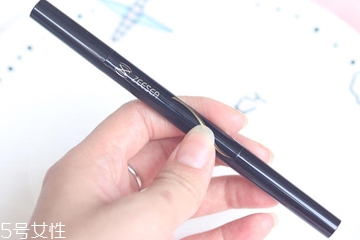 zeesea眉筆怎么樣？zeesea眉筆好上色嗎？