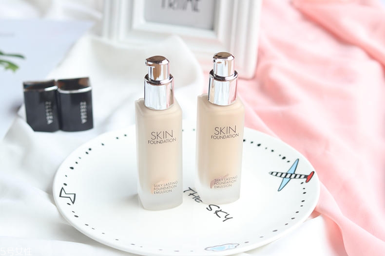 zeesea滋色粉底液怎么樣 滋色絲柔持妝粉底液評(píng)測(cè) zeesea滋色粉底液怎么樣 滋色絲柔持妝粉底液評(píng)測(cè)