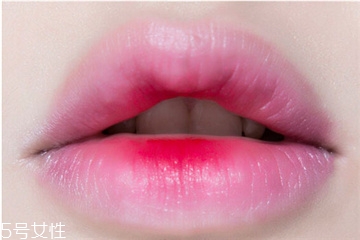嘟嘟唇怎么畫 嘟嘟唇怎么畫圖解 嘟嘟唇怎么畫 嘟嘟唇怎么畫圖解