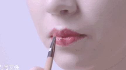 口紅的正確涂法 口紅的正確涂抹方式 口紅的正確涂法 口紅的正確涂抹方式