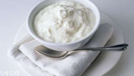 珍珠粉面膜能控油嗎？珍珠粉面膜適合油皮嗎？